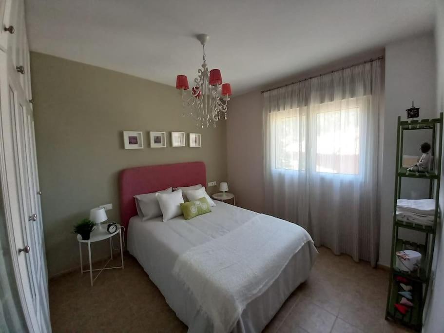 Apartamento Tranquilo Cerca De Zonas Verdes Cieza Bagian luar foto