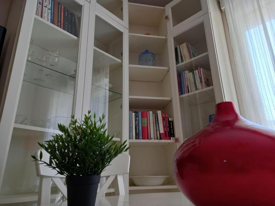 Apartamento Tranquilo Cerca De Zonas Verdes Cieza Bagian luar foto