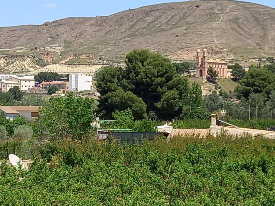 Apartamento Tranquilo Cerca De Zonas Verdes Cieza Bagian luar foto